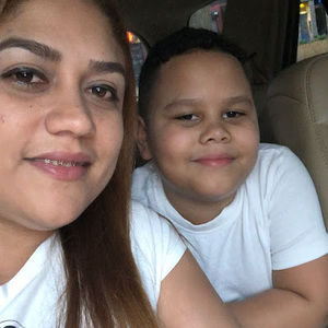 Meet your Posher, Yanilda